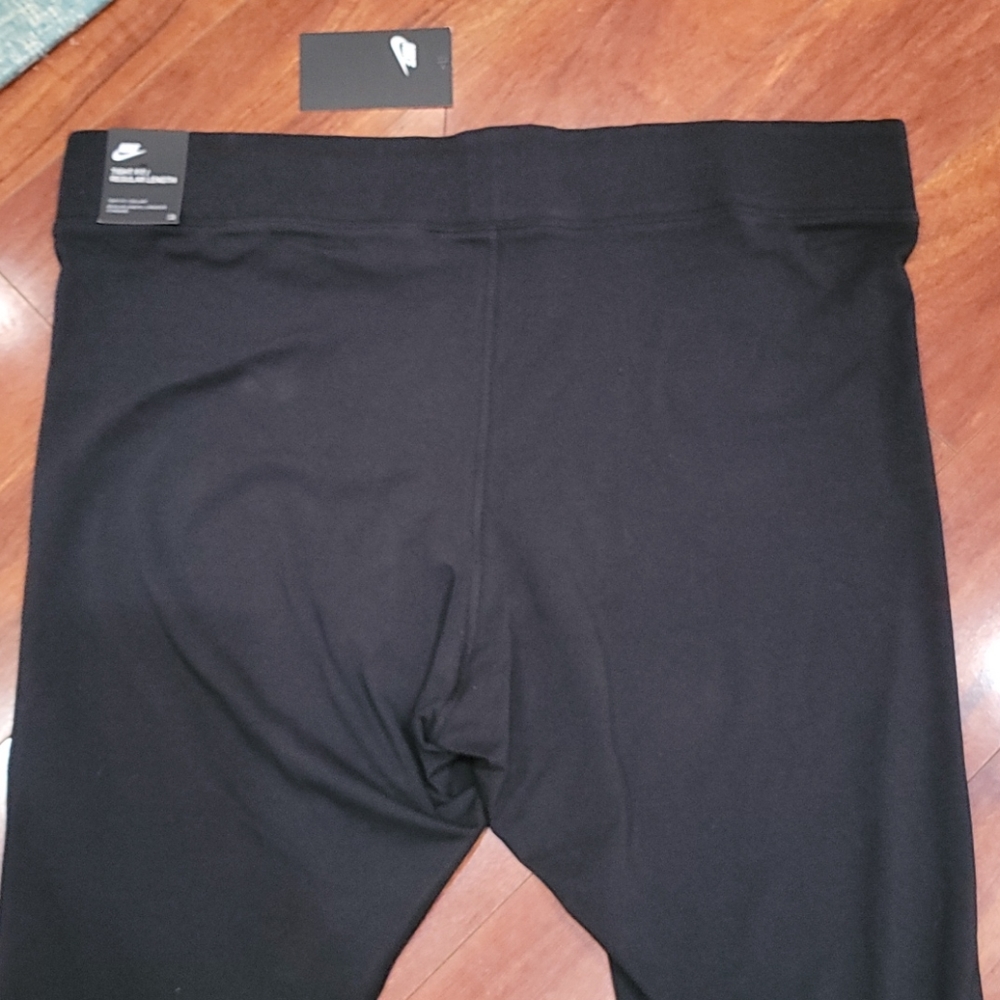 NWT plus size Nike knit leggings - Picture 6 of 9